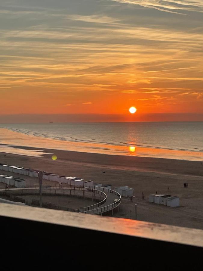 Apartament Royal Seavieuw Calais Zewnętrze zdjęcie