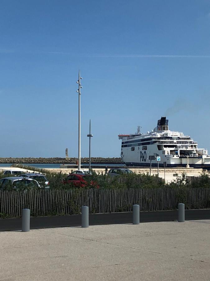 Apartament Royal Seavieuw Calais Zewnętrze zdjęcie